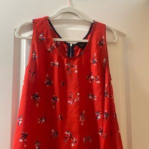 Sleeveless red/black women’s top